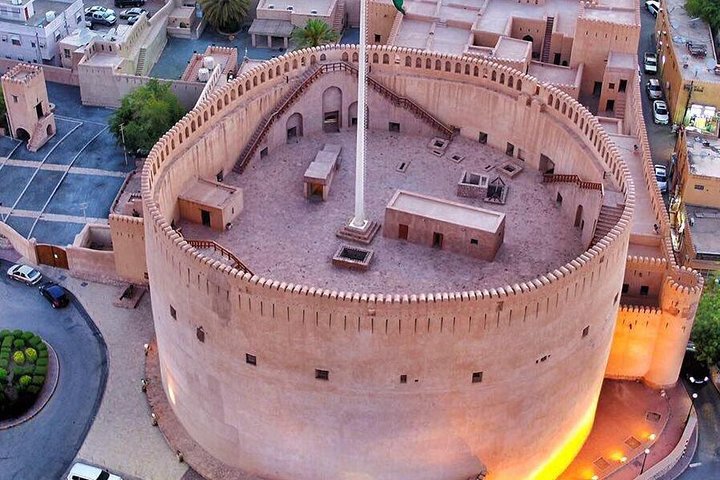 Full day private tour to Nizwa - Image 1