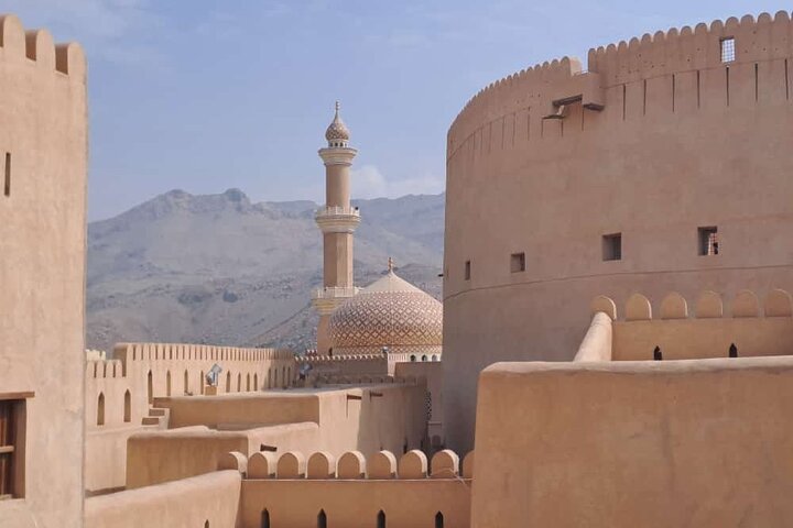 Full day Private Tour to Nizwa and Al Hamra - Image 1