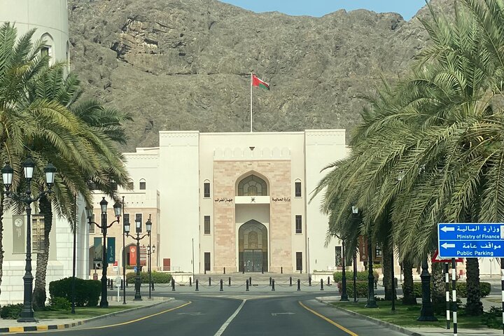 Full Muscat City Private Tour - Image 2