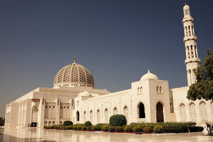 Highlights of Muscat (Half-day City Tour) - Image 1