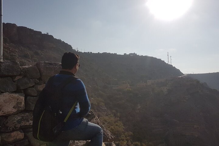 Jabal Akhdar Hike, Nizwa Fort, Souq - Private Tour Full Day 4WD - Image 3
