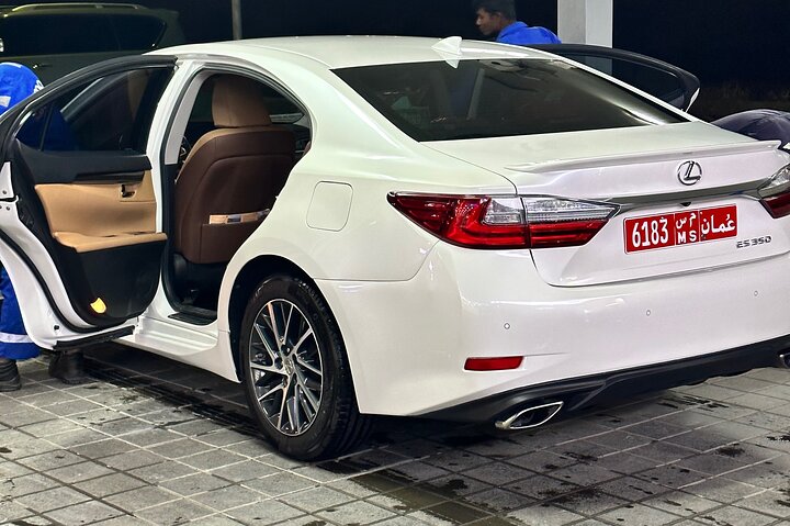 Luxury transfer from the airport to the hotel - Image 4