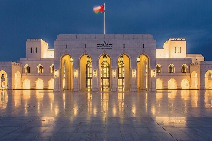 Muscat By Night - Image 3