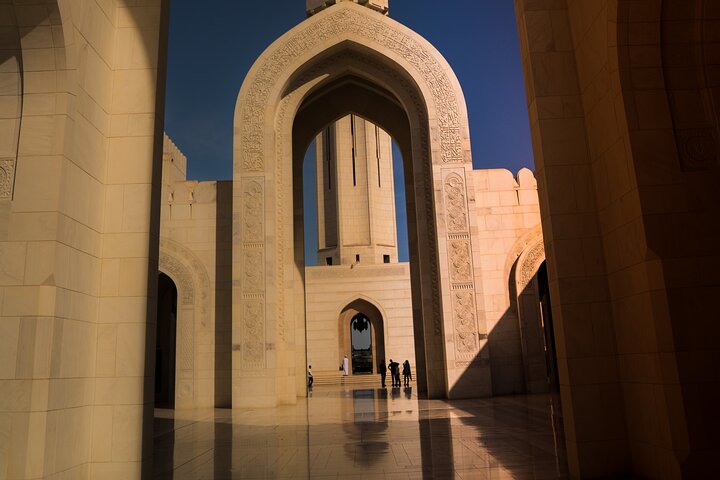 Muscat City At Night Tour - Image 1