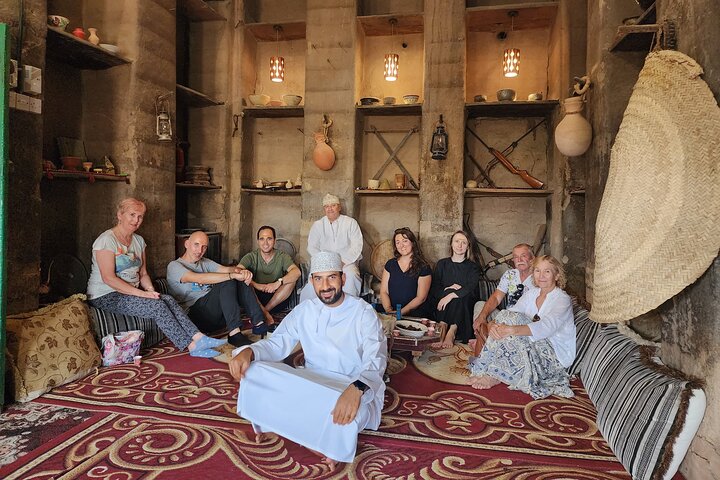 Nizwa & Al Hamra Guided Tour with Hotel Pickup and Drop-Off - Image 2