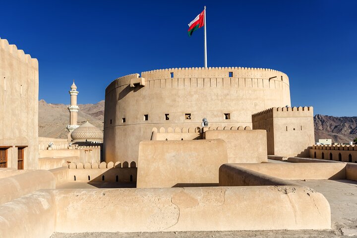 Nizwa & Al Hamra Guided Tour with Hotel Pickup and Drop-Off - Image 5