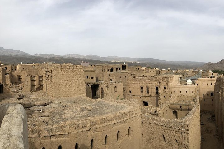 Nizwa and Green Mountain Full day tour - Image 3