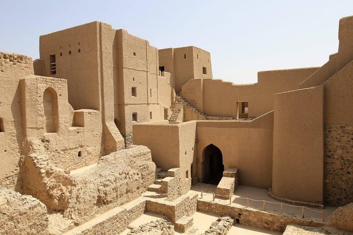 Nizwa Bahla and Jabrin Fort - Image 3