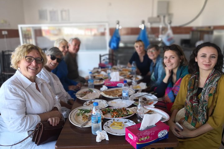 Premium Muscat half day excursion-Italian guide - Image 4