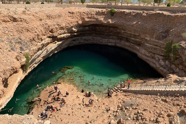 Private 2 Day Wadi Shab and Bimmah Sinkhole Tour - Image 4