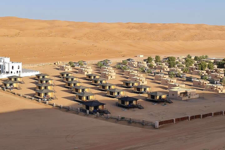 Private 2 Days 1 Night Wahiba Sands Desert and Wadi Bani Khalid Tour - Image 1