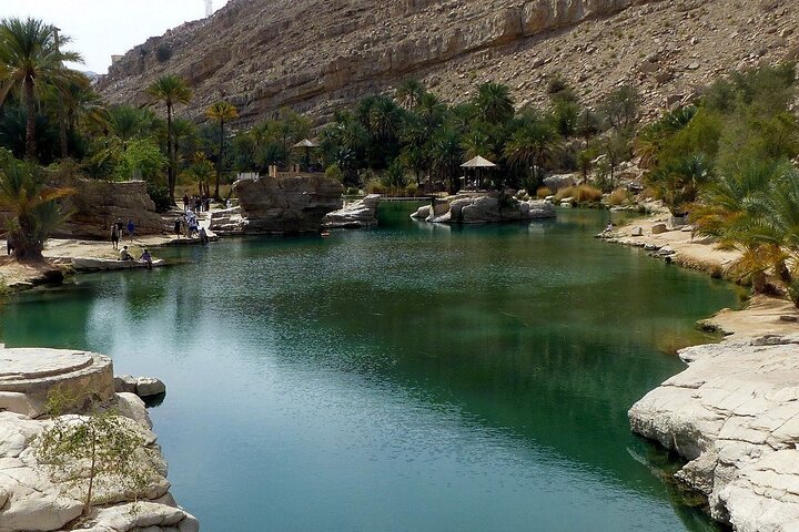 Private 4 Days & 3 Nights Roundtrip Tours - Image 5