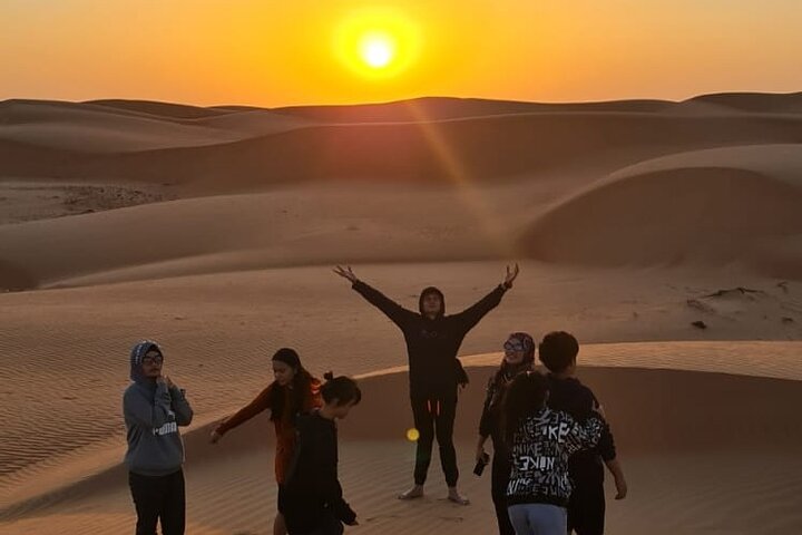 Private 4 Days & 3 Nights Roundtrip Tours - Image 1