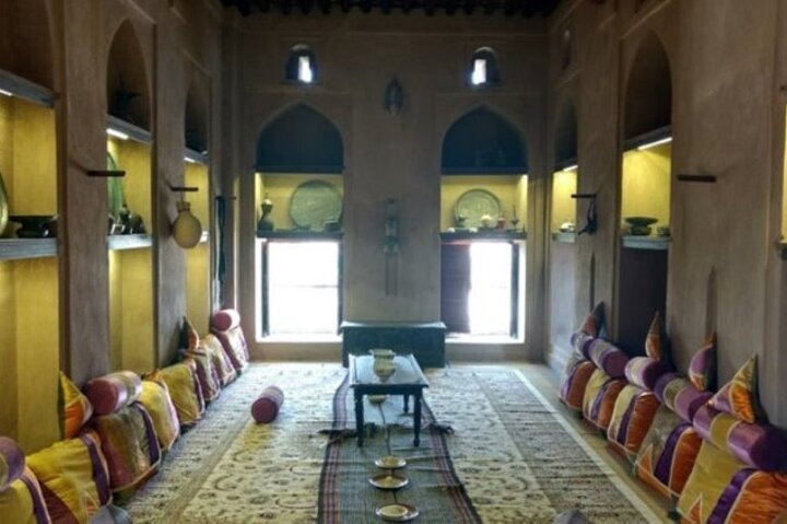 Private Day Trip to Wadi Al Hoqain & Al Hazm Castle  - Image 1