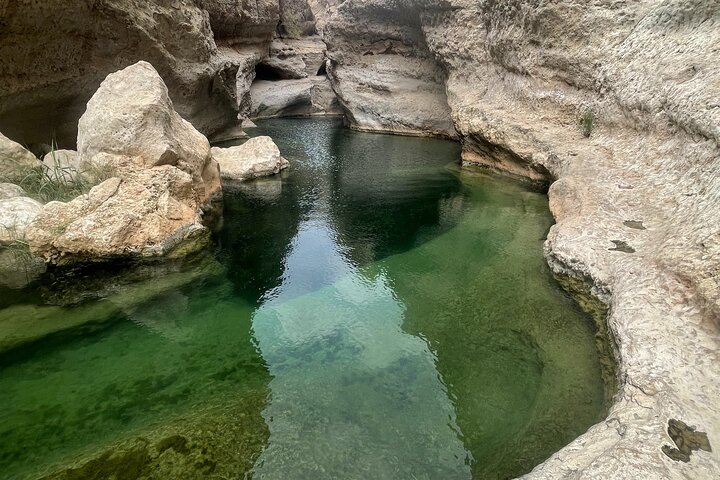 Private Day Trip to Wadi Shab, Fins Beach & Bimmah Sinkhole  - Image 1