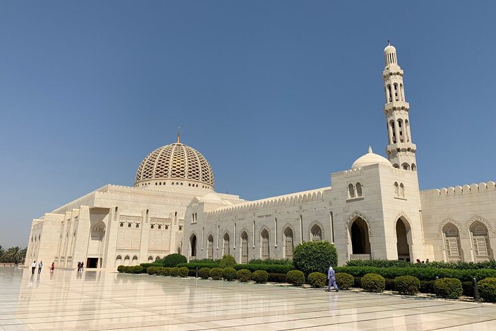 Private Half Day Muscat + Half Day Sidab Hike - Image 5