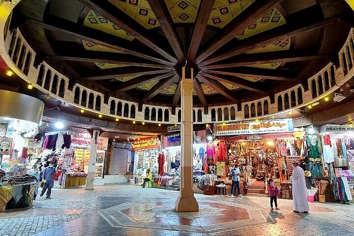 Private Muscat City Tour - Full Day Tour - Image 4