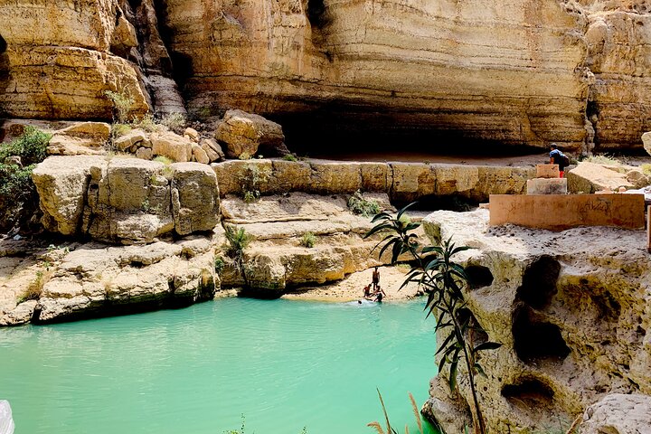 Private Oman Desert Overnight in Wahiba Sand and Wadi Exploration - Image 2