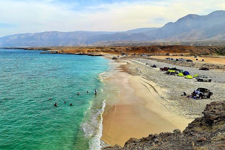 Private Wadi Arbyeen - Sinkhole - White Sand Beach- Full Day Tour - Image 3