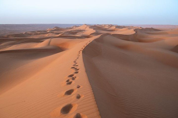Sunset in Al Wahiba Sands. (Sunset at the desert) - Image 1