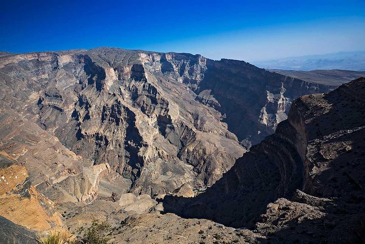 Travel to Nizwa & Jebel Shams "Oman Grand canyon" - Image 5