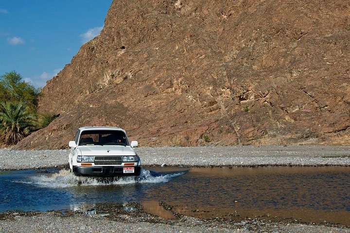 Wadi Abyadh and Wekan Village from Muscat - Image 5