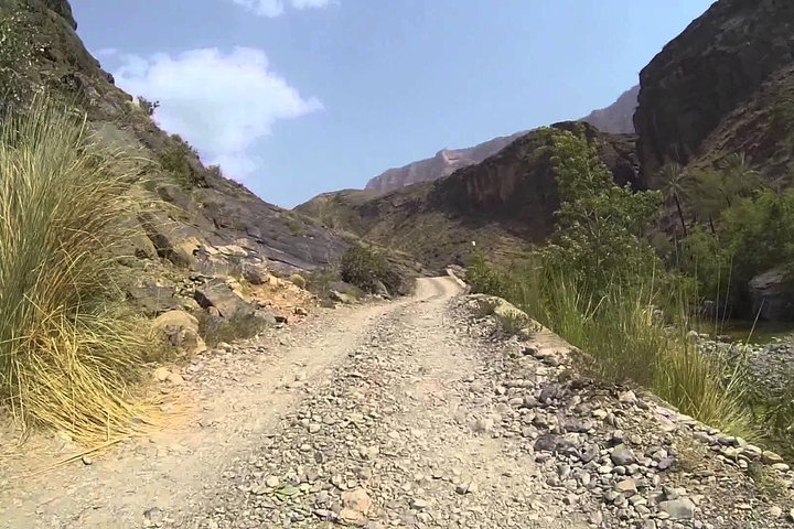 Wadi Sahtan (Day trip from Muscat) 4WD �Mandoos-The Chest of Oman - Image 3