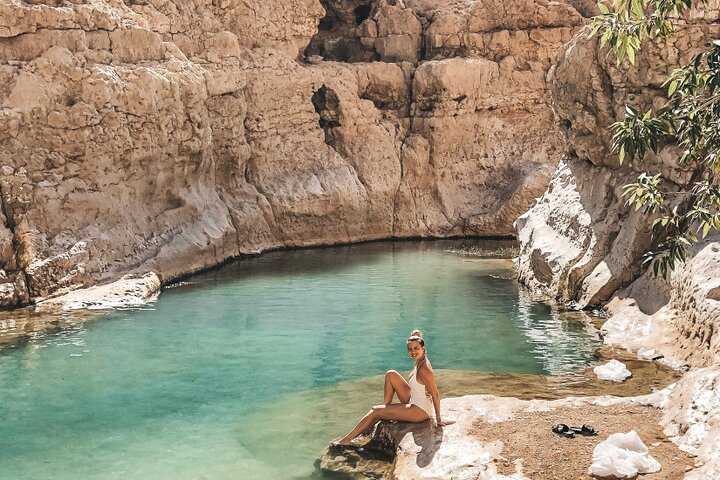 Wadi Shab Coastal Trekking - Image 3