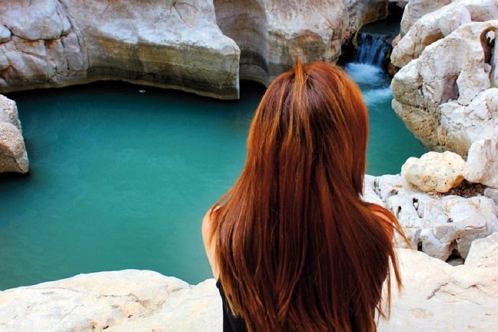 Wadi Shab full day tour - Image 1