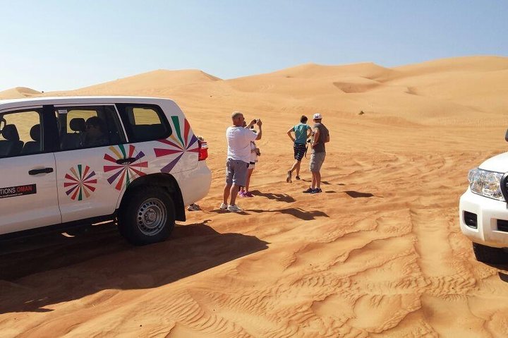 Wahiba Sands Desert Safari 4X4 - Image 5