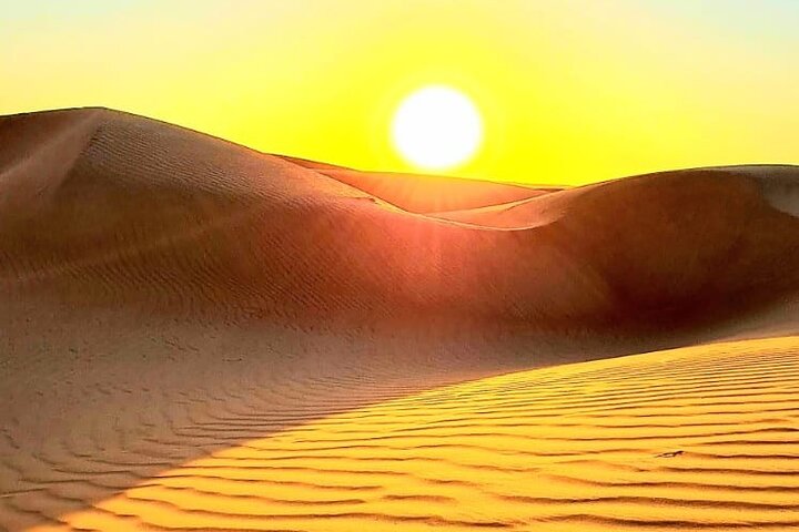 Watching Sunrise in Wahiba Sand Desert - Early Morning Tour - Image 1