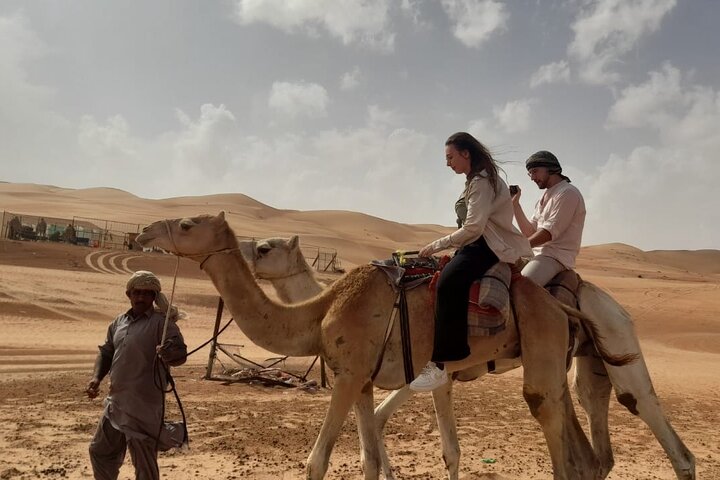 Watching Sunrise in Wahiba Sand Desert - Early Morning Tour - Image 4