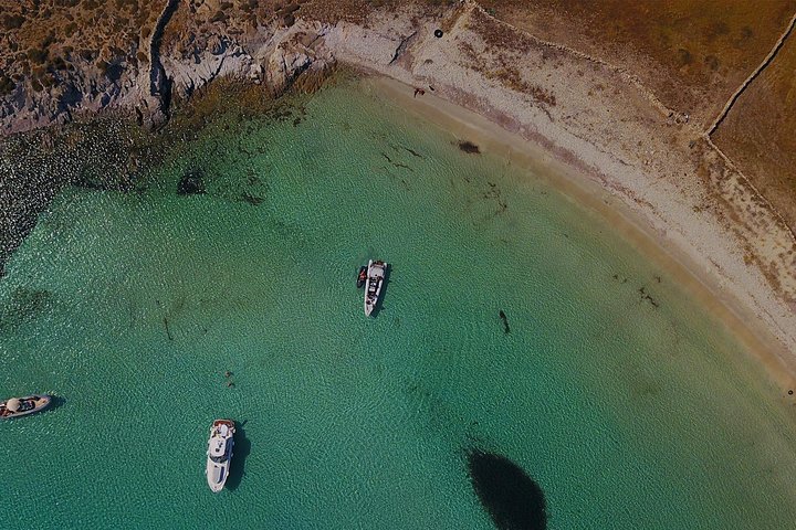 3 hour private cruise: DELOS - RHENIA - Image 1