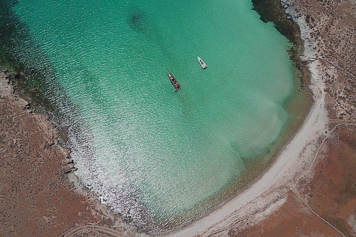 3 hour private cruise: DELOS - RHENIA - Image 4