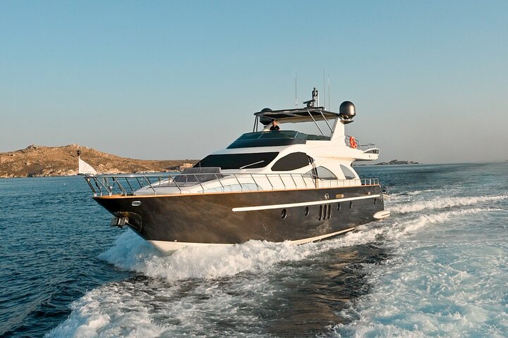 5 hour Private Yacht Cruise in Delos Rhenia Mykonos Azimut 80 - Image 4