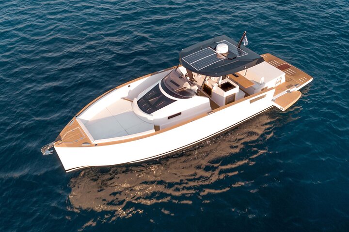 5 hour Private Yacht Cruise in Mykonos Tesoro 40 - Image 2