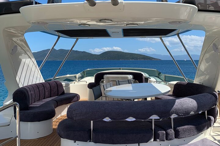 8 hour Private Yacht Cruise in Delos Rhenia Mykonos Azimut 80 - Image 4