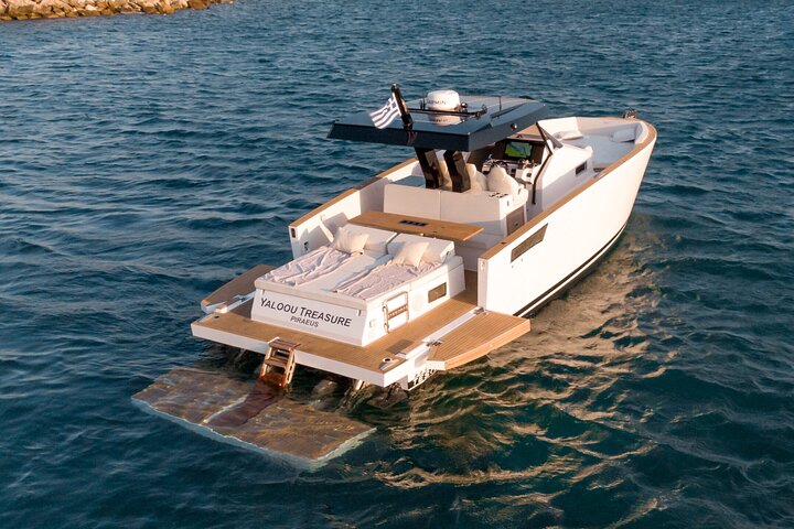 8 hour Private Yacht Cruise in Delos Rhenia Mykonos Tesoro 40 - Image 1