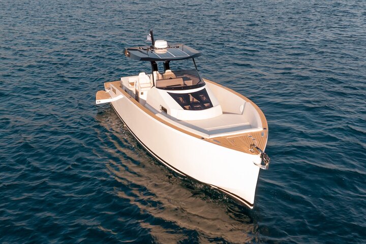 8 hour Private Yacht Cruise in Delos Rhenia Mykonos Tesoro 40 - Image 2