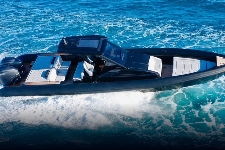 8 hour Private Yacht Cruise in Mykonos Technohull 40 "Thunder" - Image 2