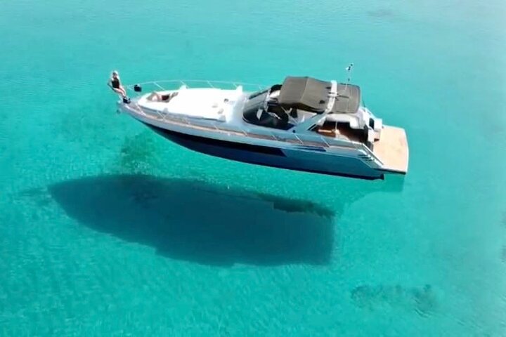 Boat - yacht tours at Mykonos - Image 3