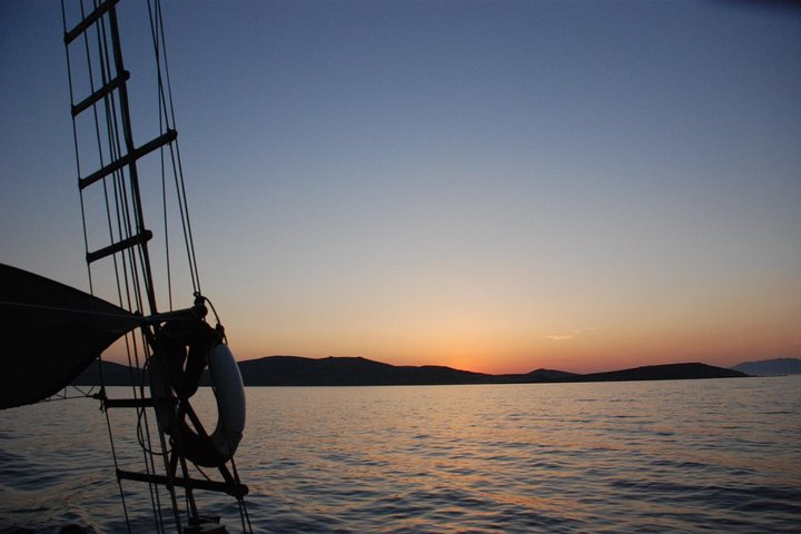 Delian Sunset Cruise - Image 2