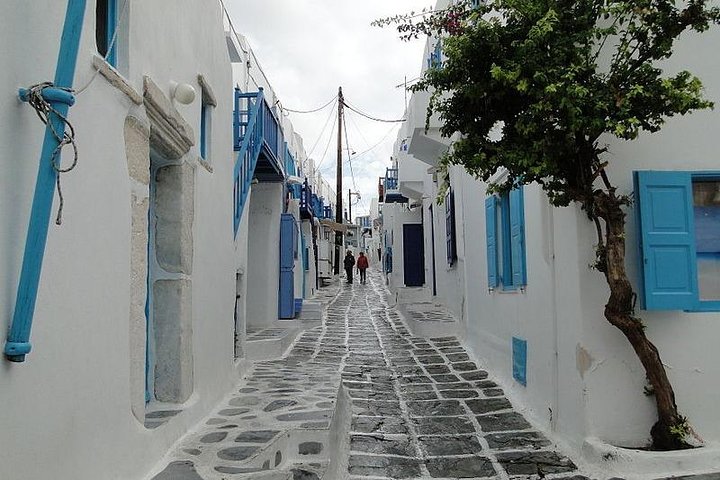 Mykonos Shore Excursion: Private Old Town Walking Tour - Image 1