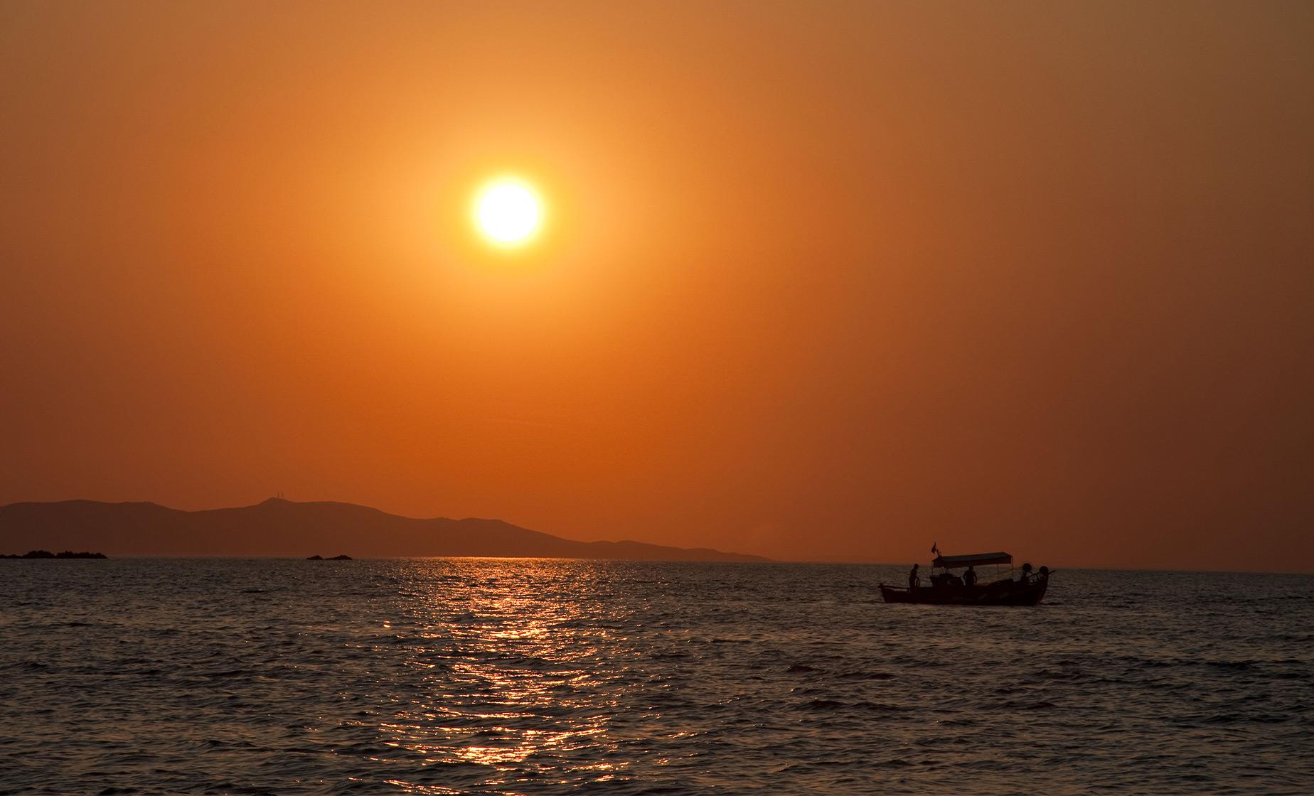 Mykonos Sunset and Little Venice by Boat - Image 1
