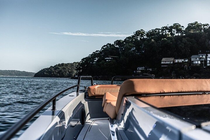 Private 5-Hour Cruise on Brand-New 2023 Motor Yacht in Mykonos (Voreus) - Image 3