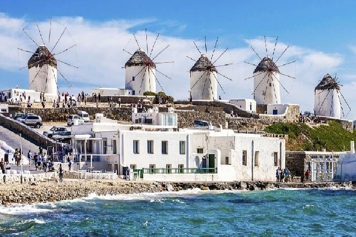 Private City & Island Mykonos Tour - Image 3