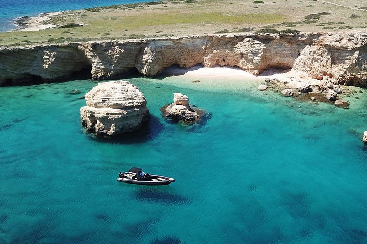 Private Cruise: MYKONOS – KOUFONISIA – SCHINOUSA - HERAKLIA - Image 4