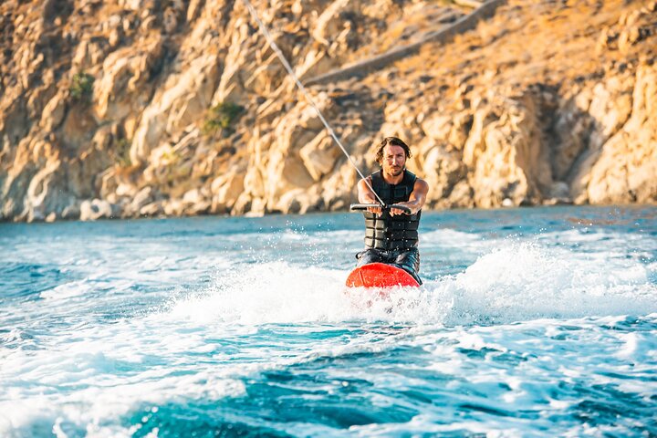 Private Kneeboarding Adventure in Mykonos - Image 4