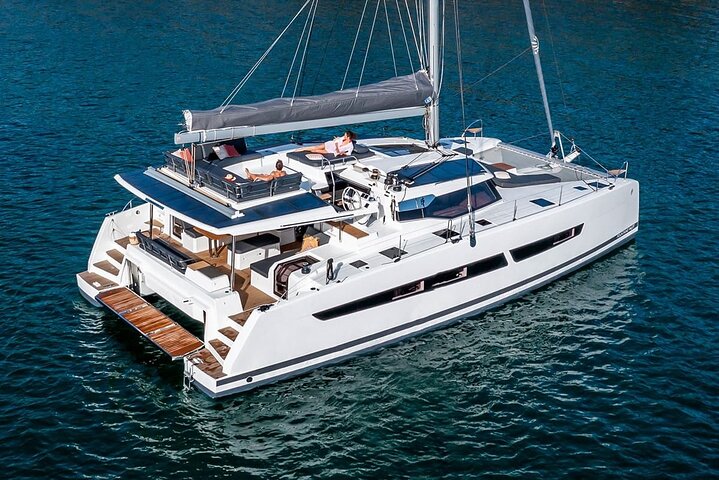 Semi-Private Cruise on Lux Catamaran (Meal, Drinks & Transport) - Image 2