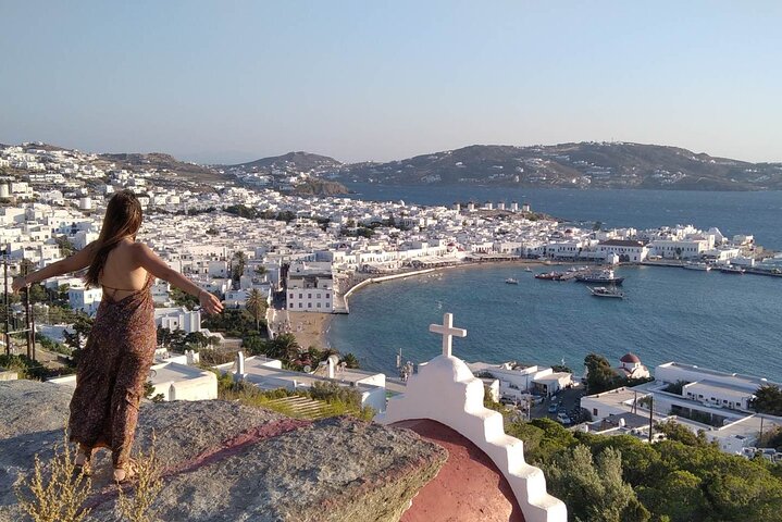 Small-Group Armenistis Lighthouse Sunset Tour in Mykonos - Image 5